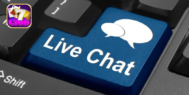 Người chơi có thể liên hệ 7club qua livechat tiện lợi